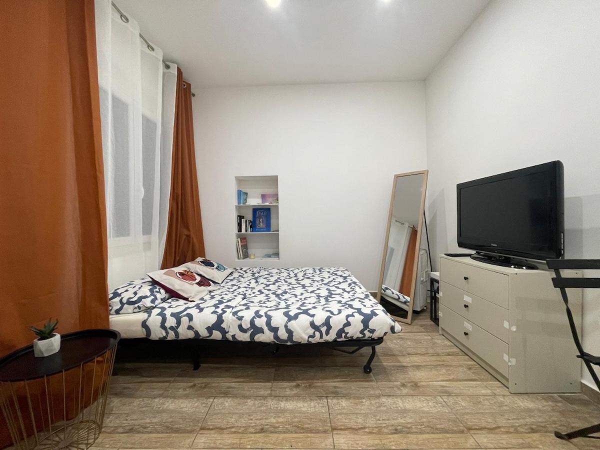 Cosy Studio Vieux Nice A 2 Pas De La Mer Eksteriør billede